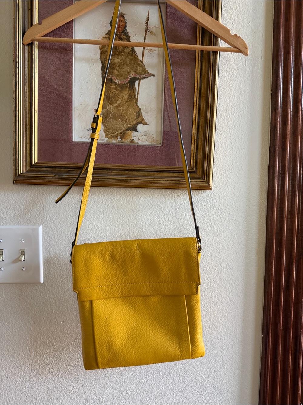 EUC Vince Camuto Mustard Yellow Leather Crossbody Bag